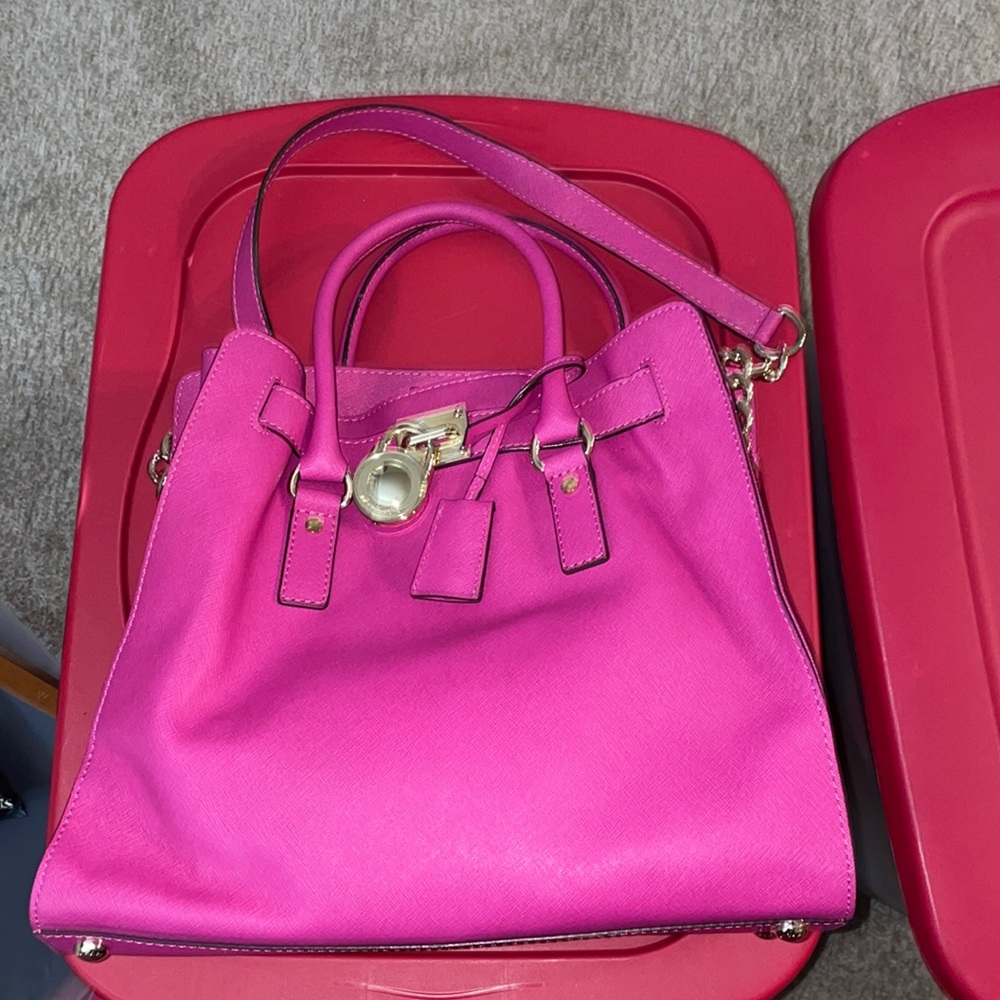 Michael Kors Hamilton Bag & Matching Wallet